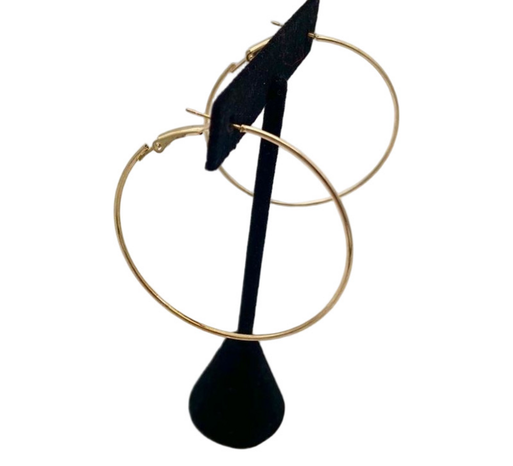 🍭6/$30 Medium thin gold hoop earrings